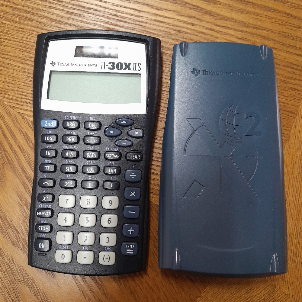 Texas Instruments Calculator TI-30XIIS Size:OS Texas Instruments - Picture 3 of 3